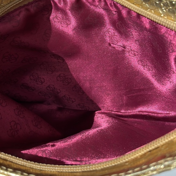 Guess gold metallic snake skin animal print clutch bag purse - Picture 3 of 5